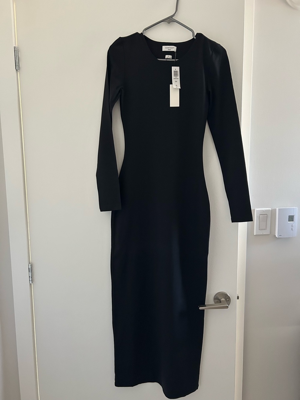 Aritzia Contour Black Long Sleeve Maxi Dress